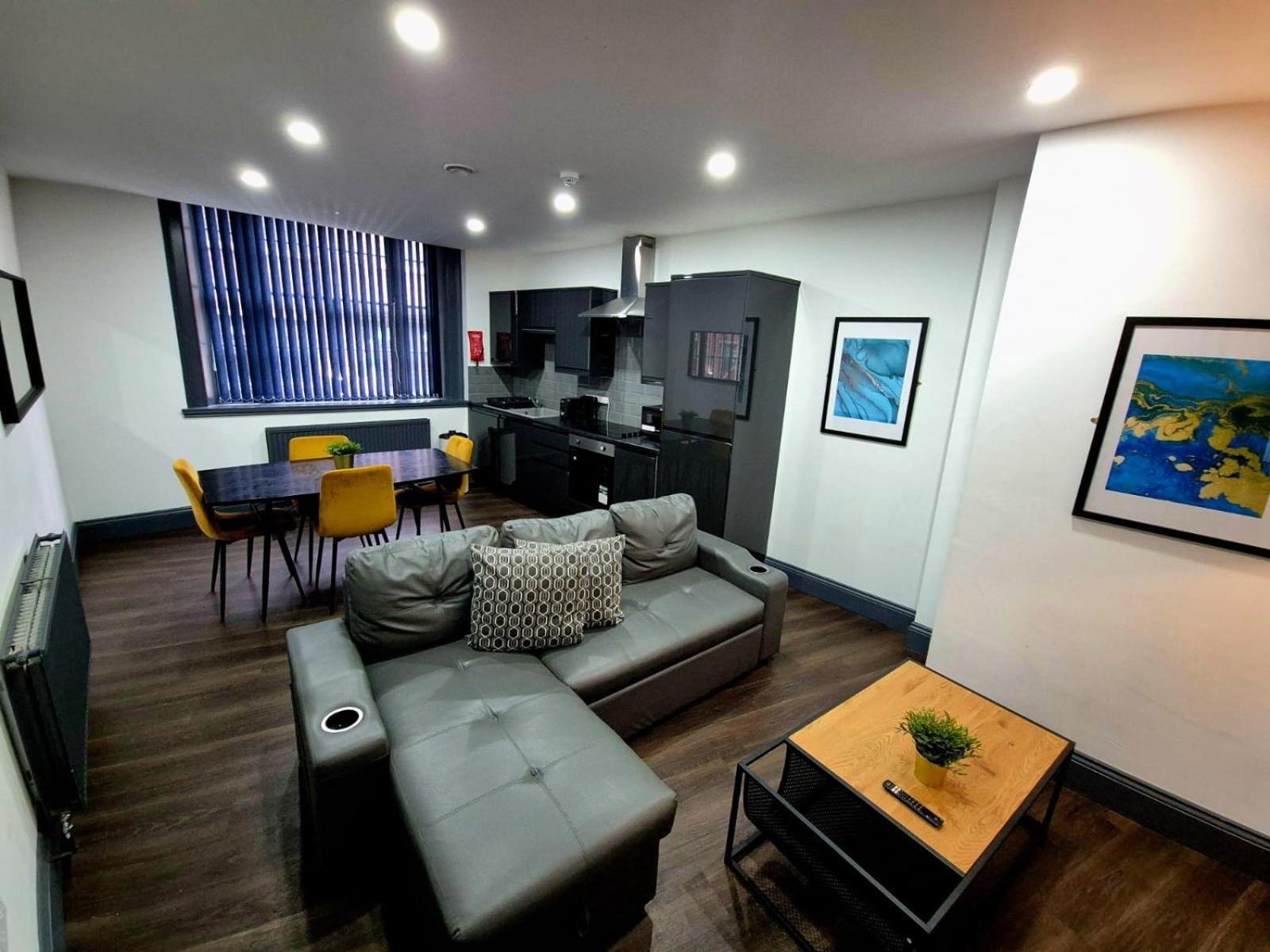 Temple Court By Ustay Aparthotels Liverpool Exterior photo